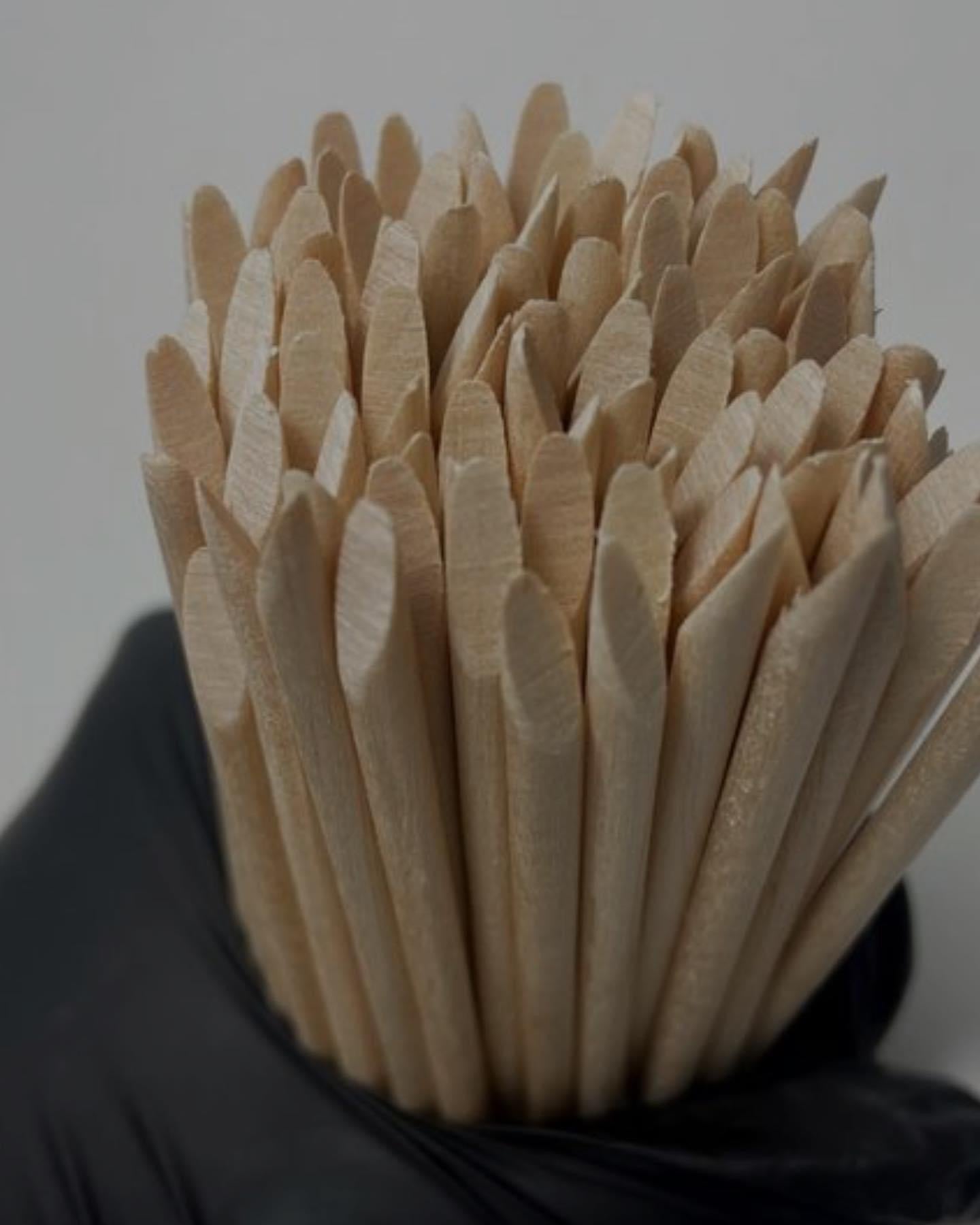 ORANGE WOOD STICK 100pcs