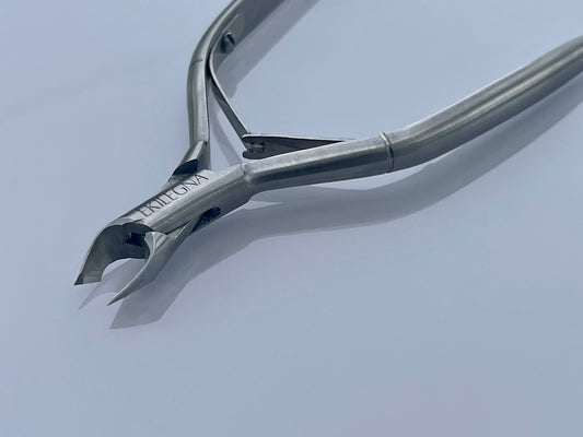 CUTICLE NIPPER BOX JOINT